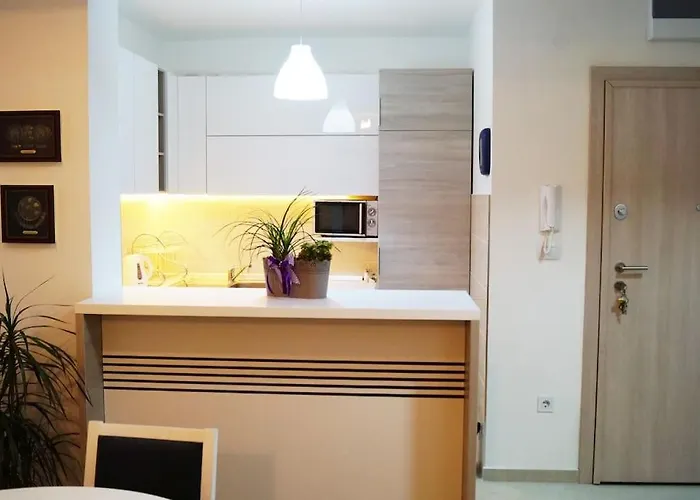 Modern Near Center Apartament *